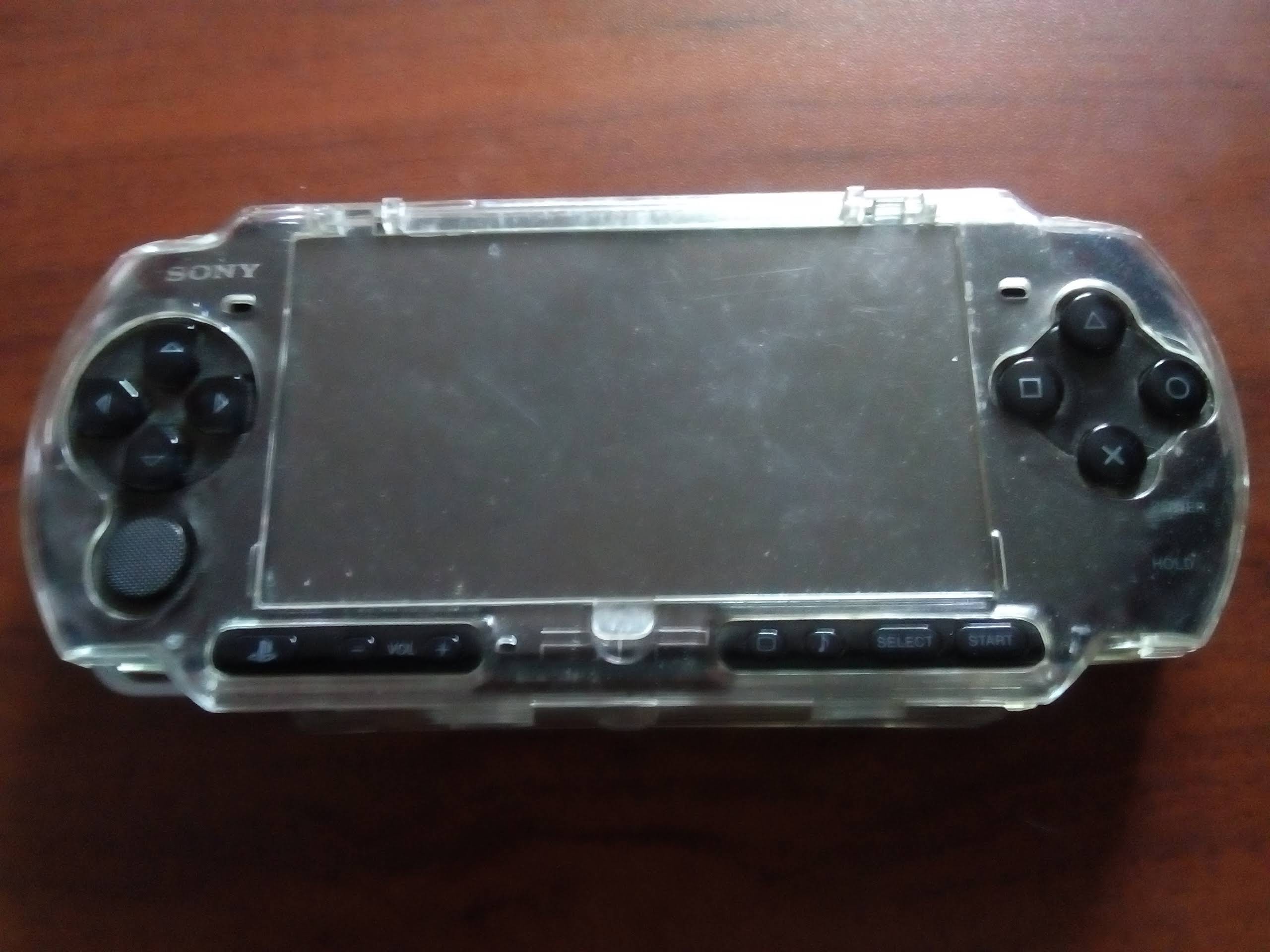 CONSOLA SONY PSP SLIM USADA A UN EXCELENTE PRECIO